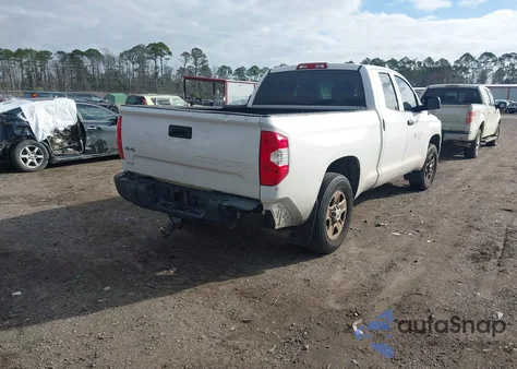 2016 Toyota Tundra Sr 4.6L V8 z USA, uszkodzony, nr VIN 5TFUM5F19GX065725
